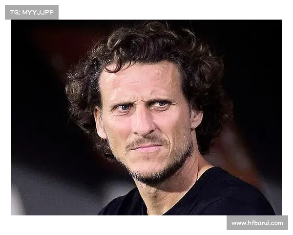 全面解析曼联名将弗兰在赛场上最实用且高效的关键技能特点表现力